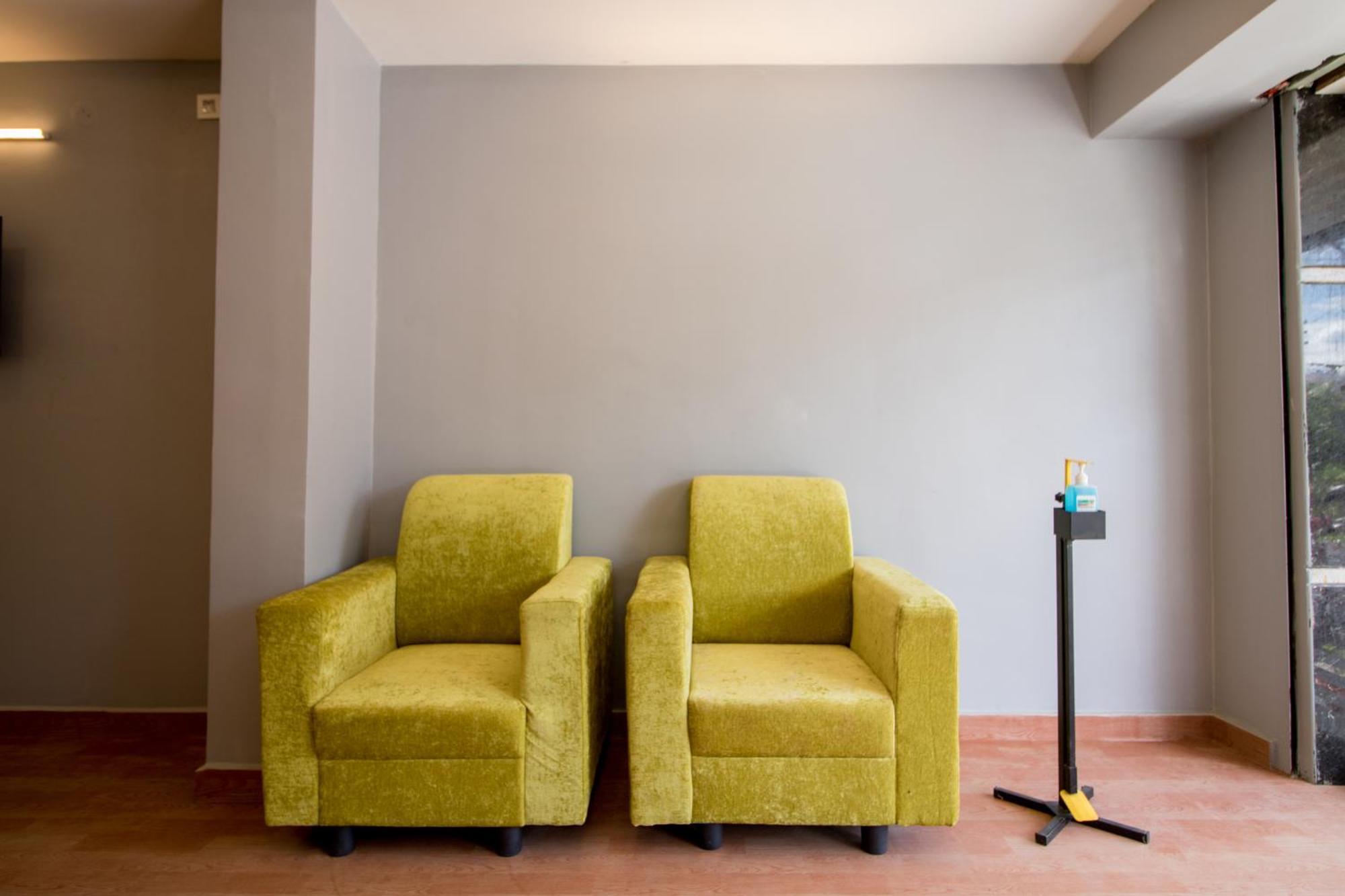 Pearl Suites, Тирупати Екстериор снимка