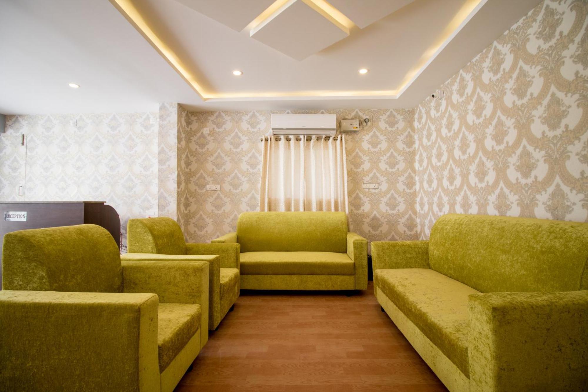 Pearl Suites, Тирупати Екстериор снимка